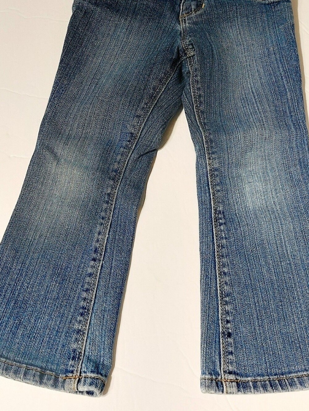 Girls Size 3T Bootcut Stretch Blue Jeans Adjustable Waist Embroidered Pockets - Picture 5 of 7